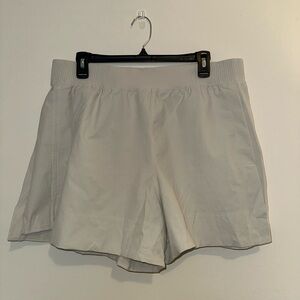 Lululemon 4” stretch woven relaxed fit high rise shorts! Worn once